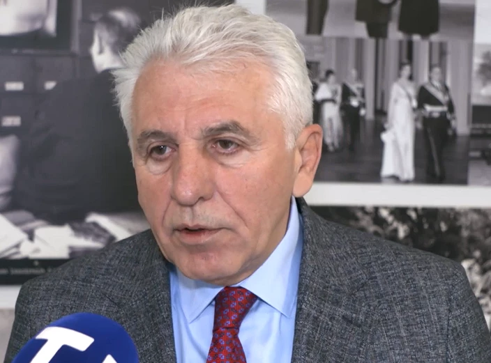 Anđelković: Prisustvo Vučića u Parizu dokaz njegovog autoriteta na međunarodnom planu