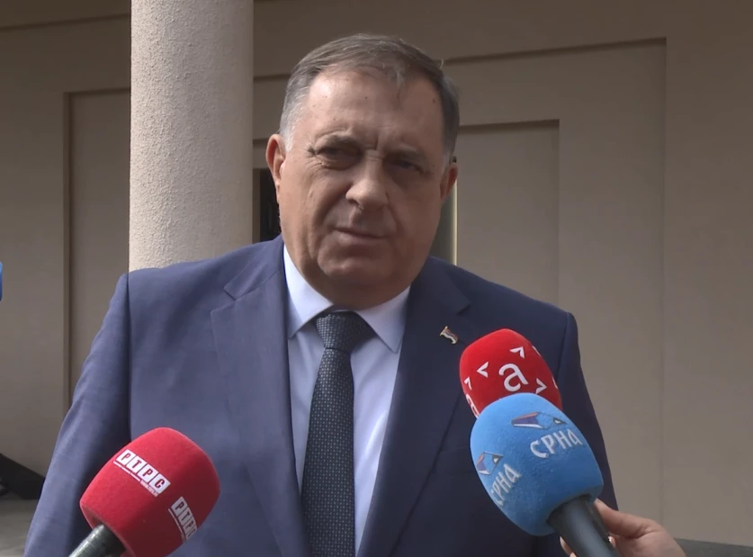 Dodik: Odlascima u Kijev i Moskvu Vučić pokazao da Srbija ne odustaje od dijaloga