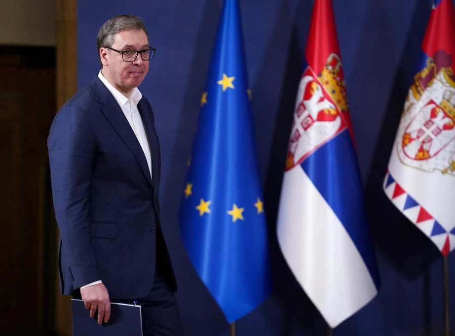 Vučić će u Parizu prisustvovati vojnoj paradi povodom Nacionalnog praznika Francuske