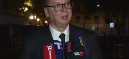 Vučić: Srbija jedina u Parizu koja nije član EU, NATO ni Koalicije voljnih, velika čast