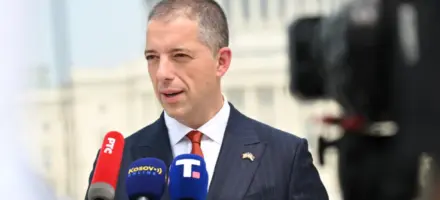 Đurić sa čileanskim kolegom u Manili u okviru ASEAN-a