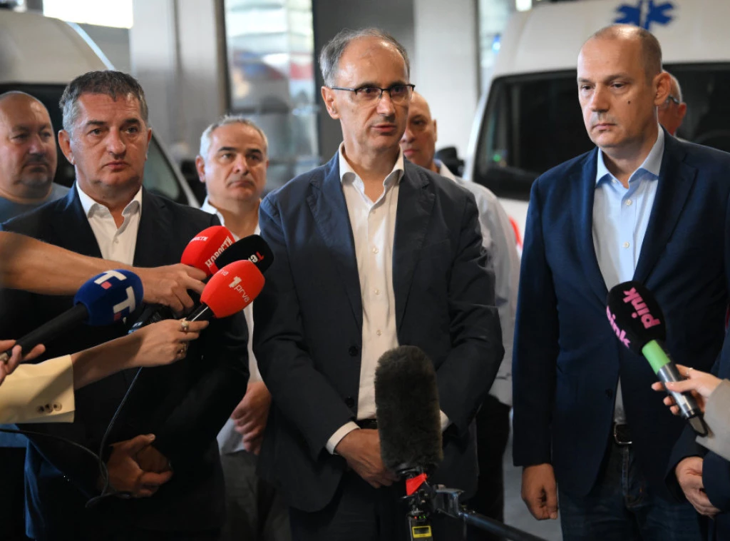 Macut: Nova sanitetska vozila i zgrada Hitne pomoći dokaz da je zdravstvo fokus Vlade