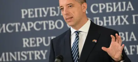 Đurić: Vučić razgovorom sa Zelenskim &scaron;titi interese Srbije