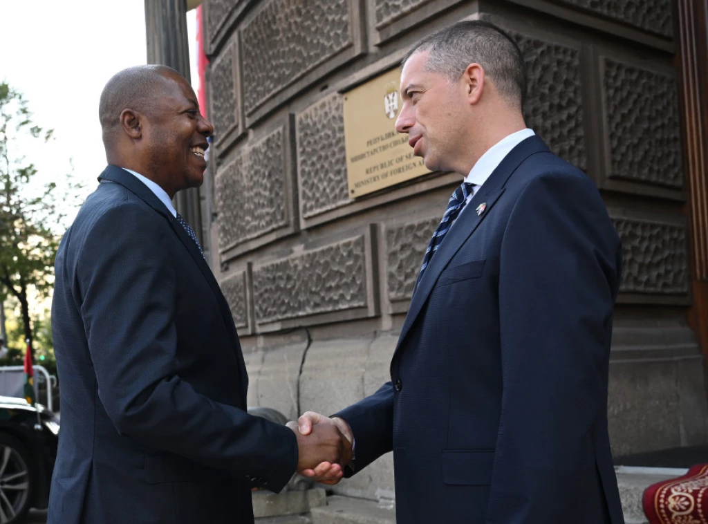 Đurić s premijerom Sao Tome i Prinsipe razgovarao o bilateralnim odnosima i unapređenju saradnje