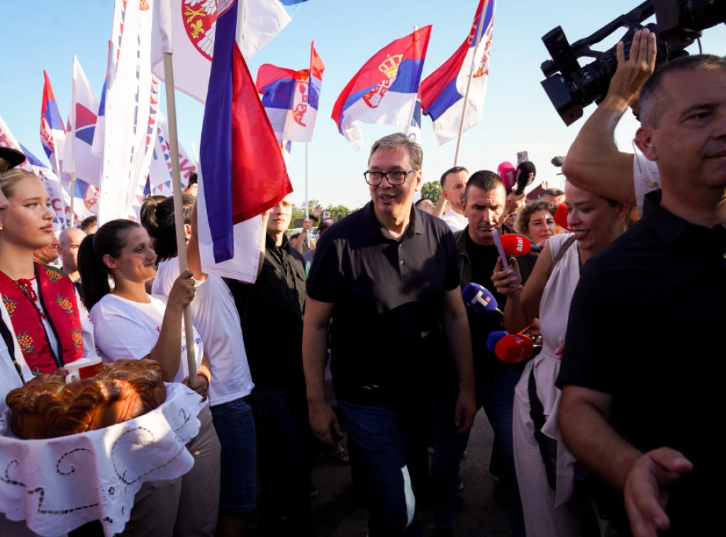 Vučić: Nastavljamo da ulažemo u razvoj Stare Pazove