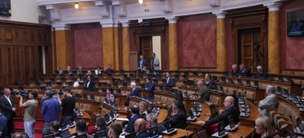 Skup&scaron;tina prihvatila da se obavi zajednički pretres o svim tačkama dnevnog reda
