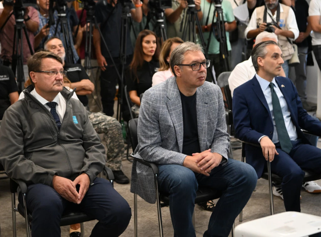 Vučić: Važno je da se potpuno očisti teritorija Bujanovca od neeksplodiranih sredstava