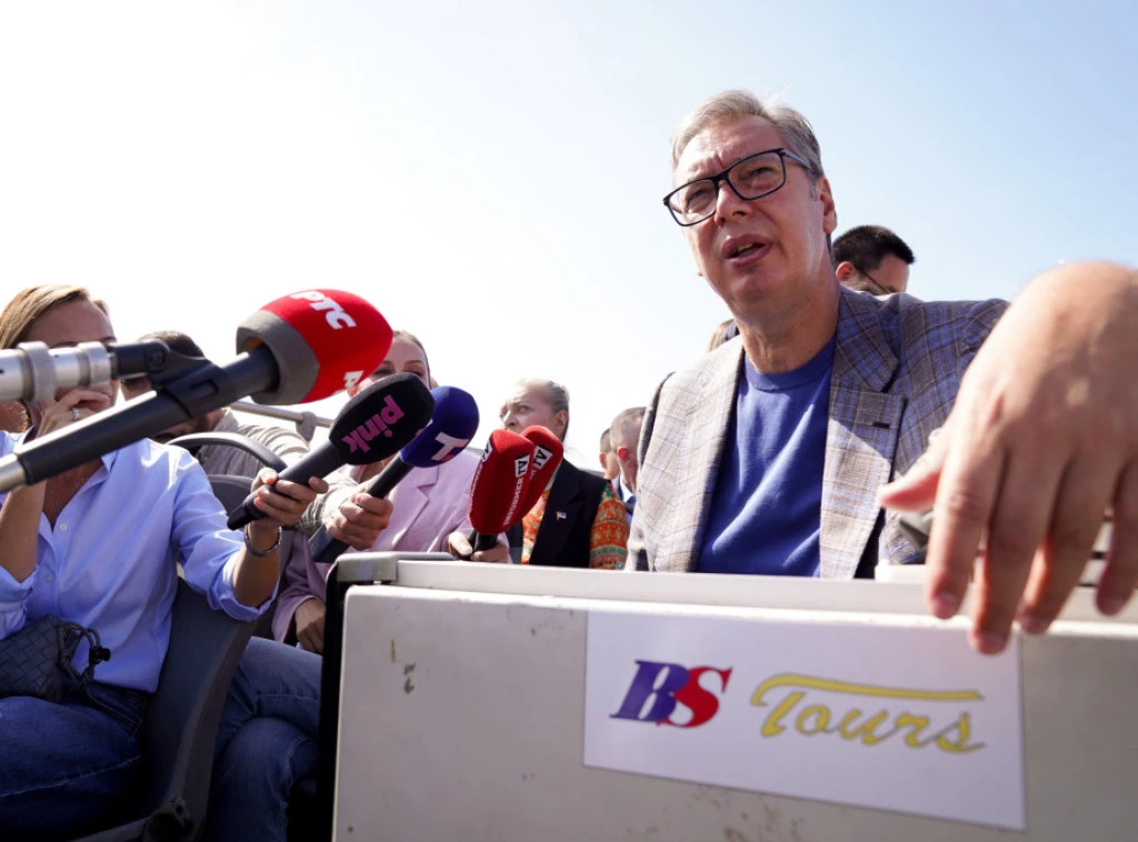 Vučić će danas prisustvovati potpisivanju ugovora o gradnji fabrike baterija za dronove u Inđiji
