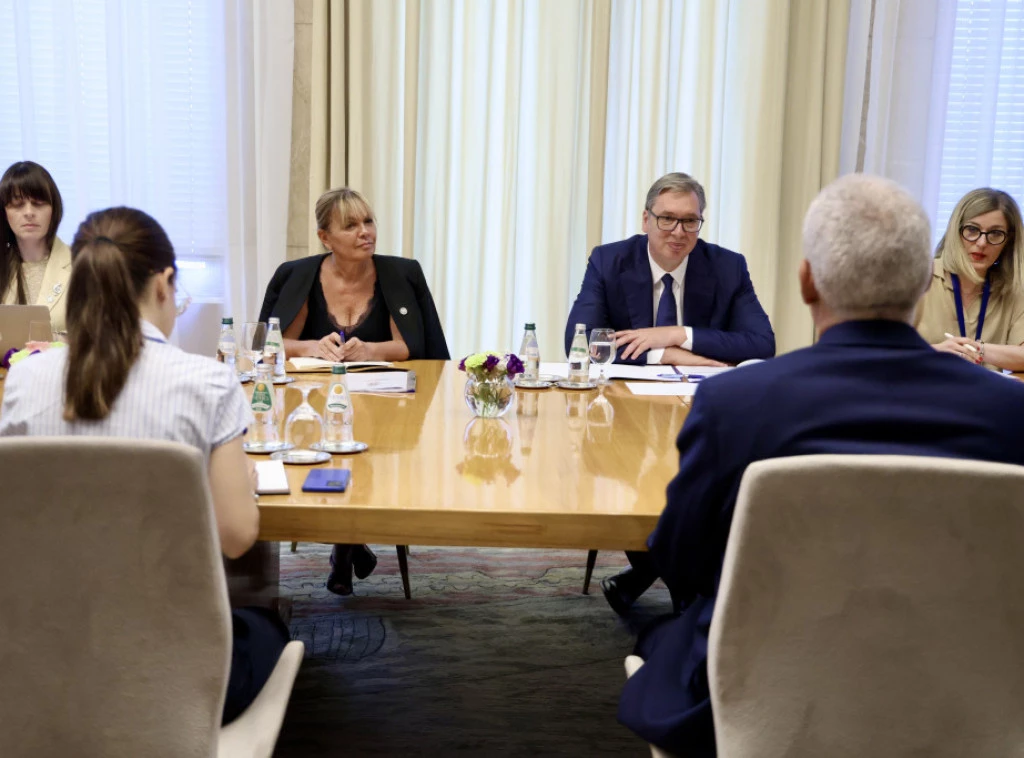Vučić sa zamenikom ministra spoljnih poslova Kube o daljem unapređenju odnosa sve zemlje